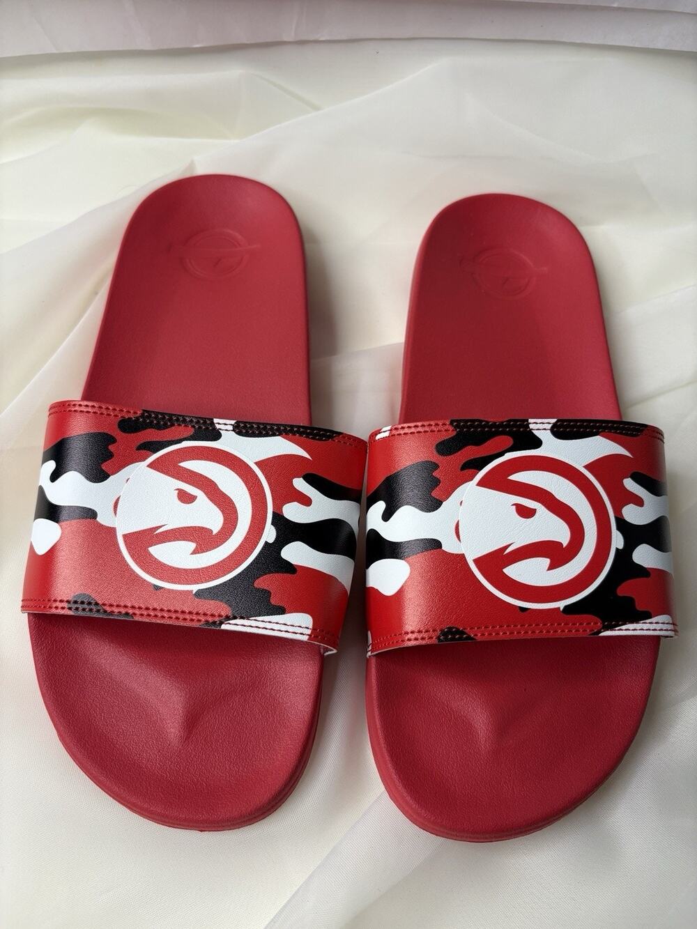 Atlanta Hawks Camo Slides Sandals Red NBA ISlide Mens Size 9 10